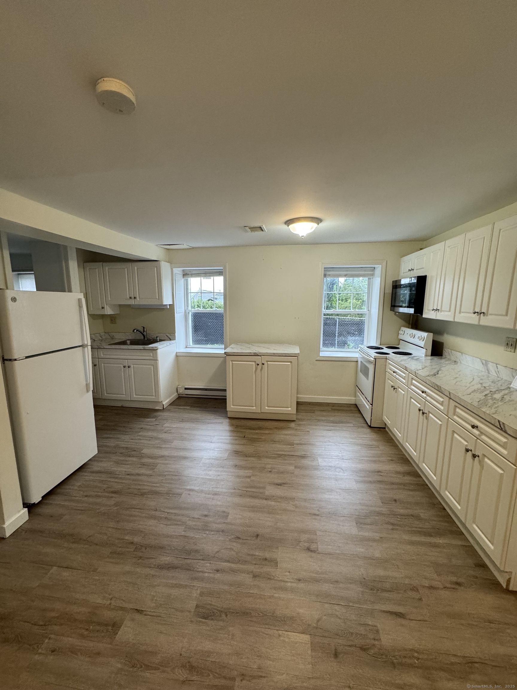 Property Photo: 41 Hubbard Place A CT 06517
