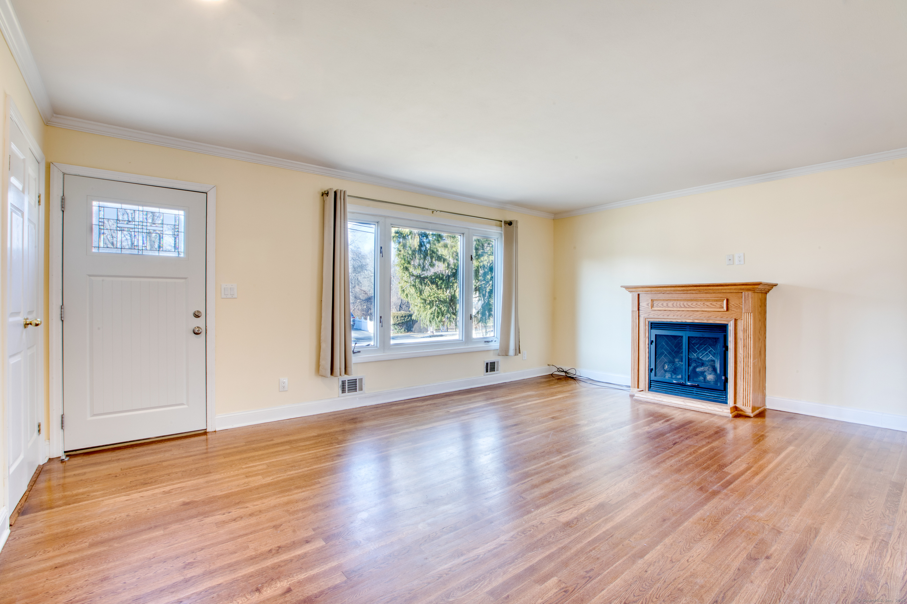 Property Photo: 54 Mary Lane CT 06878