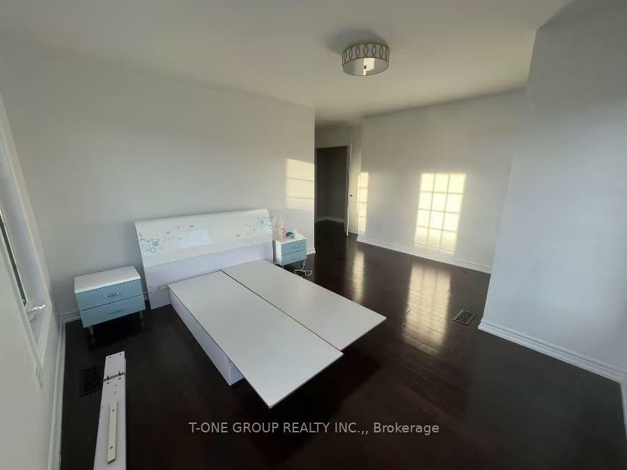 Property Photo: 2 Haskett Drive ON L6B 0S9