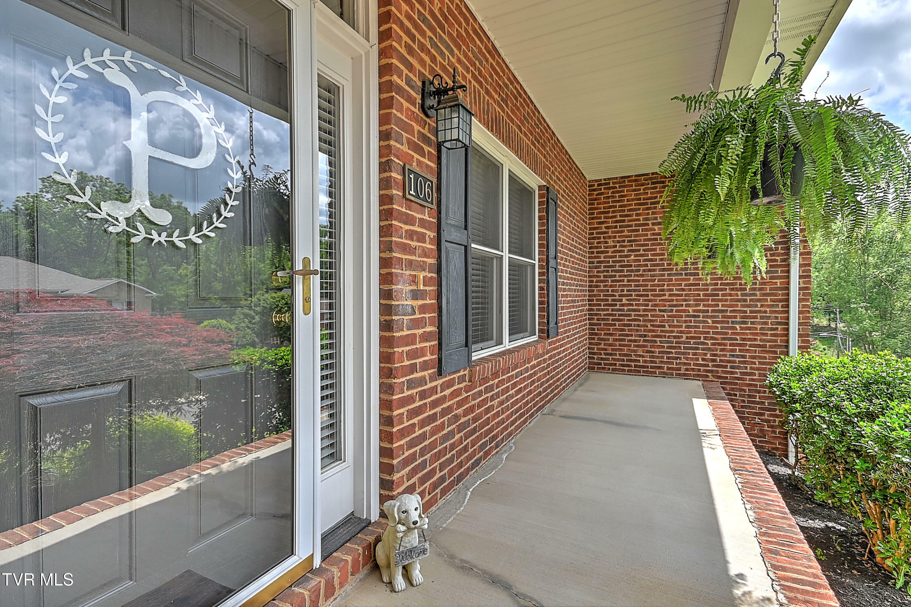 Property Photo: 106 Keeneland Circle TN 37743