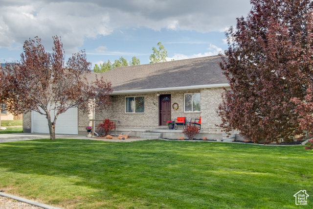 Property Photo: 141 W 100 S UT 84639