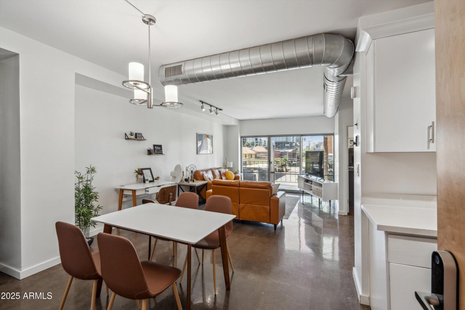 Property Photo:  805 N 4th Avenue 208  AZ 85003