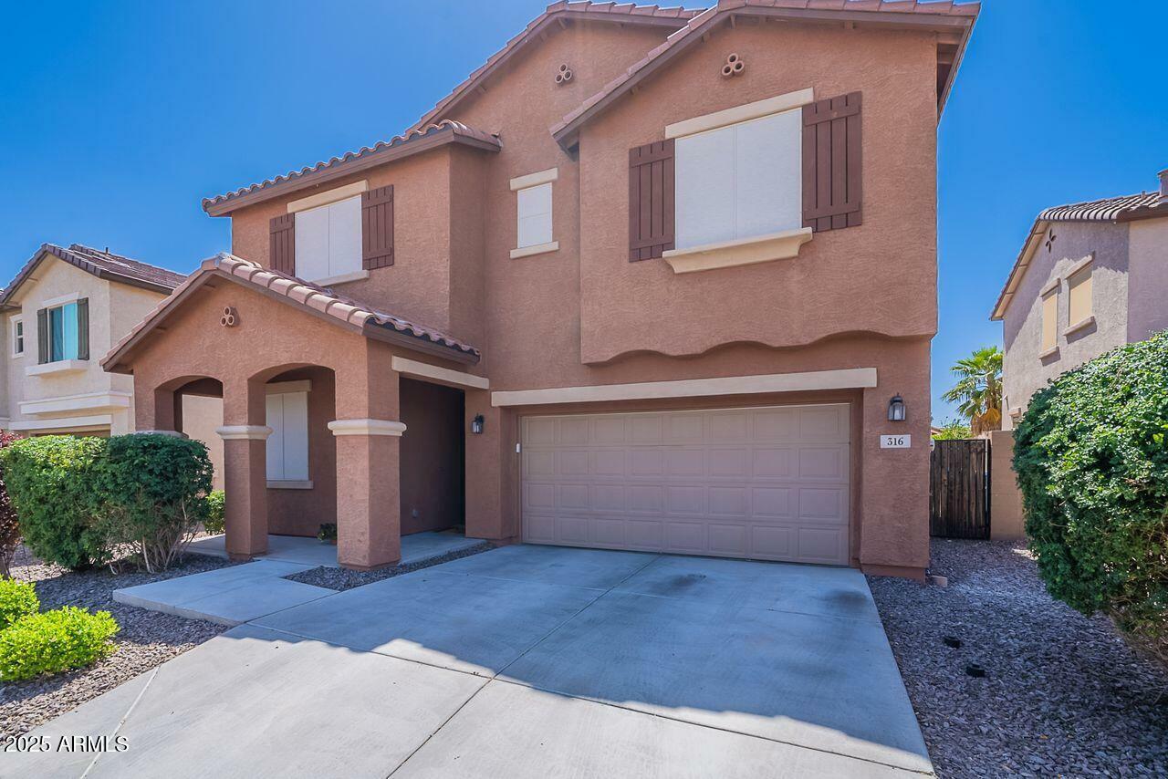 Property Photo: 316 N 78th Place AZ 85207
