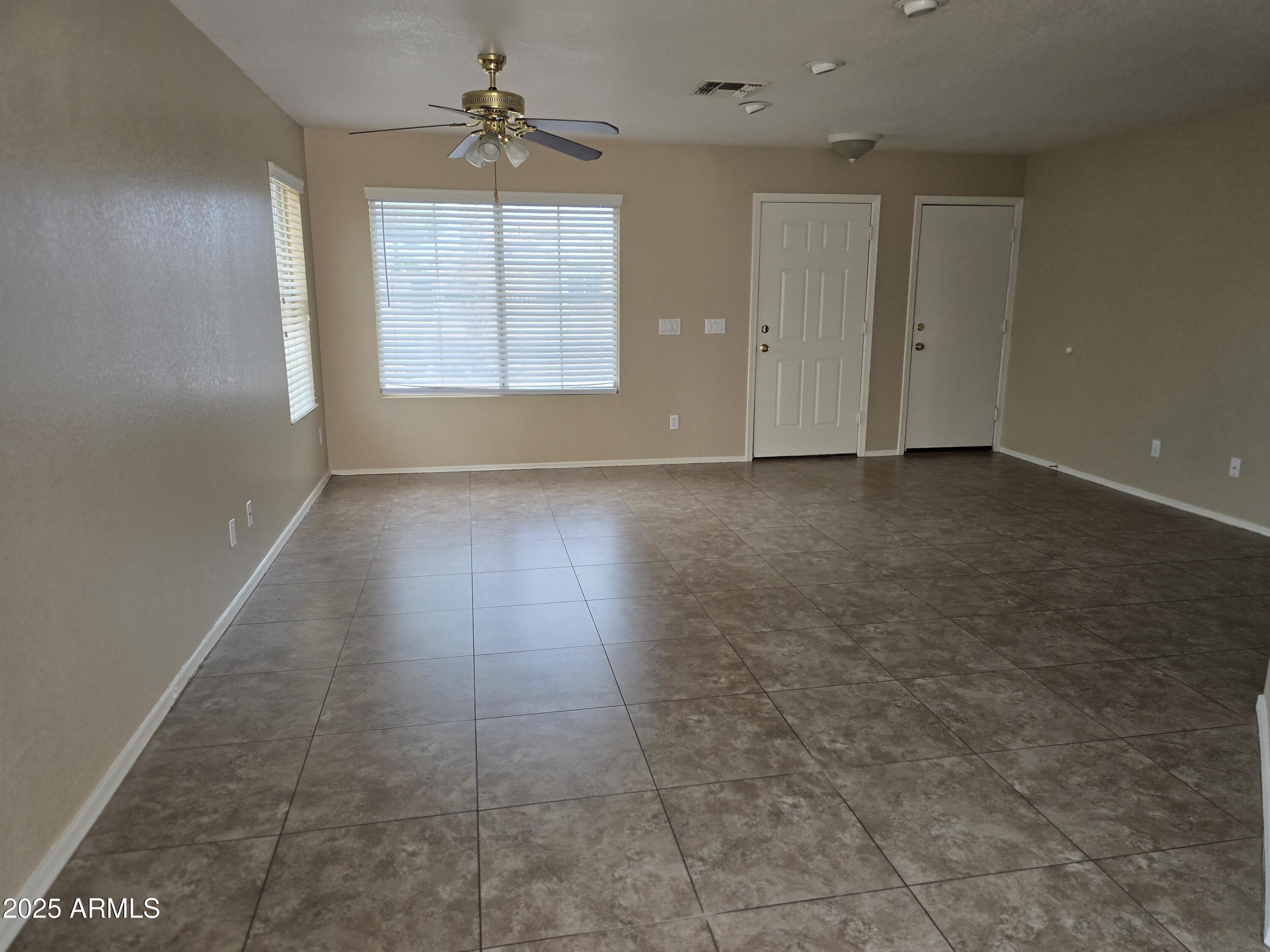 Property Photo: 9544 W Sunnyslope Lane AZ 85345