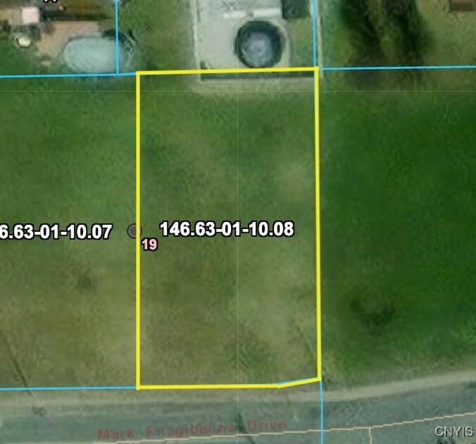 Property Photo: 19 Mark Fitzgibbons Drive NY 13126