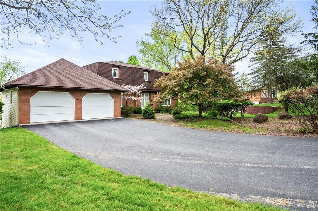 Property Photo:  14 Fellview Drive  NY 14534 