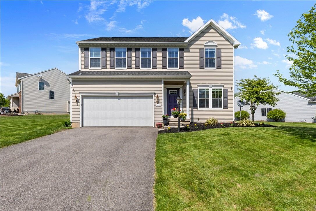 Property Photo:  3151 Peacock Circle  NY 14502 