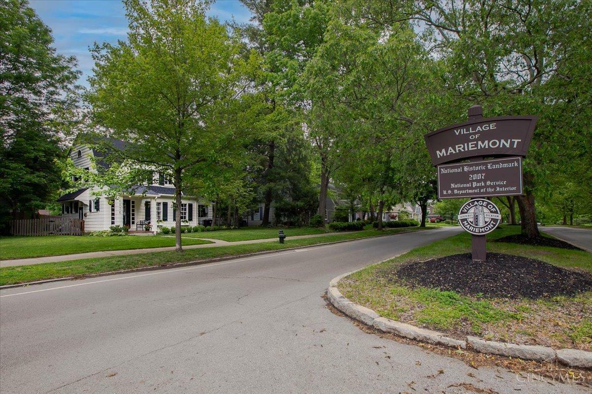Property Photo: 6576 Wooster Pike OH 45227