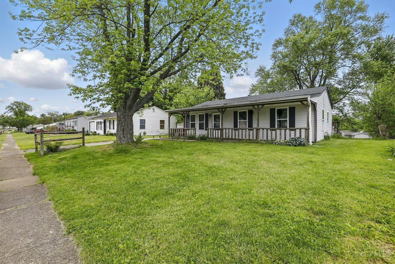 Property Photo: 463 Glenrose Lane OH 45244