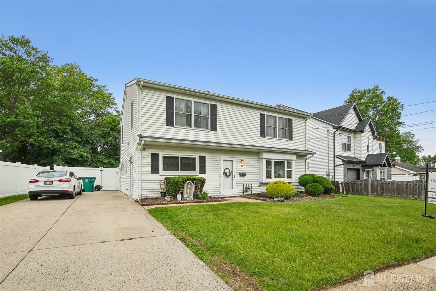 30 Kenmore Road  Edison NJ 08817 photo