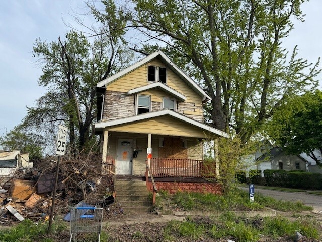 Property Photo: 1201 E 21st Street PA 16503