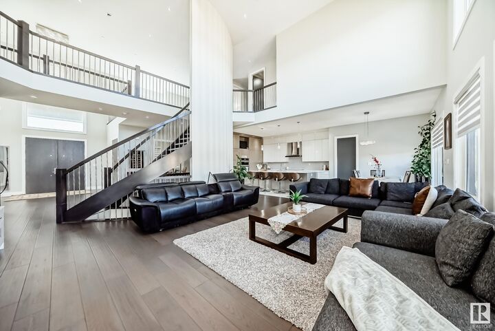 Property Photo:  52105 Rge Road 225 210  AB T8C 1C2 