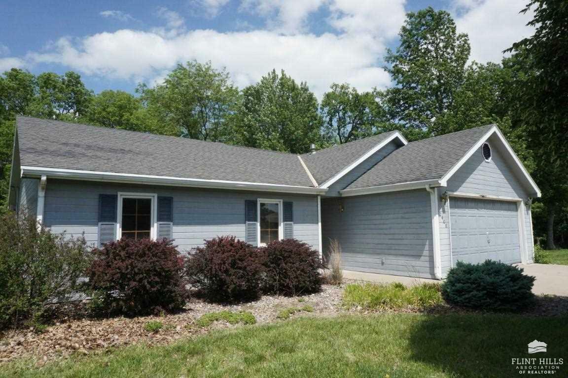 2408 Raspberry Circle  Manhattan KS 66502 photo