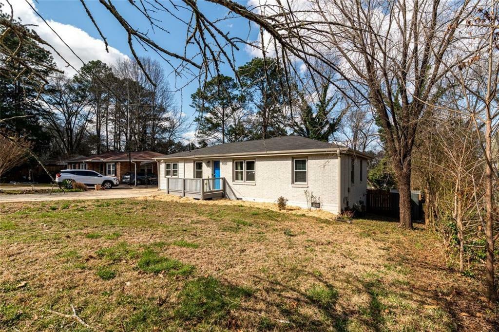 Property Photo: 3224 Canary Court GA 30032