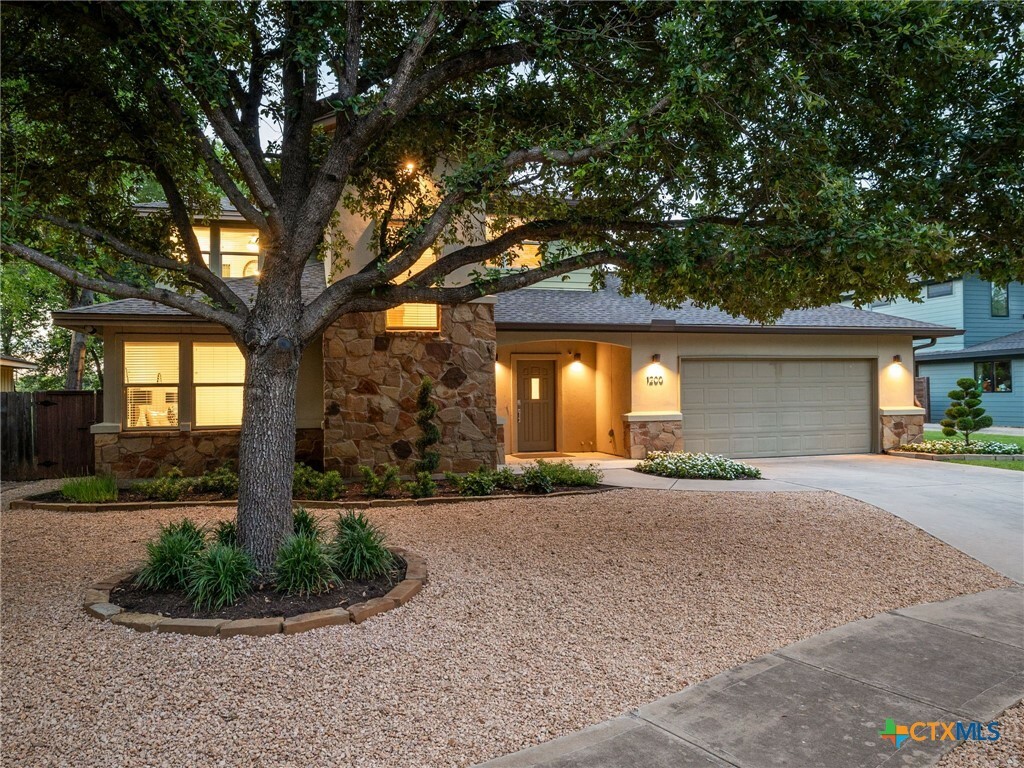Property Photo: 1200 Marcy Street TX 78745