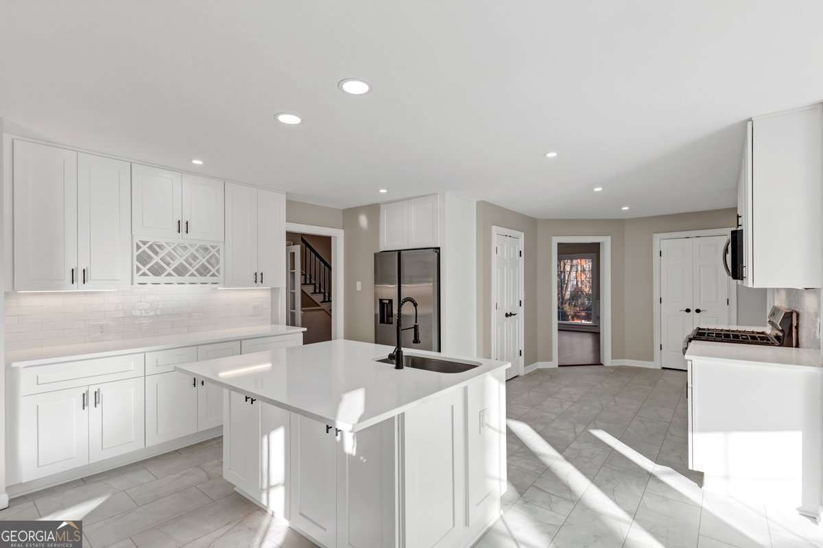 Property Photo: 3017 Lana Lane GA 30066