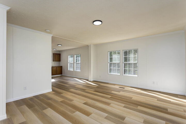 Property Photo:  1985 Blythe Ferry Road  TN 37321 