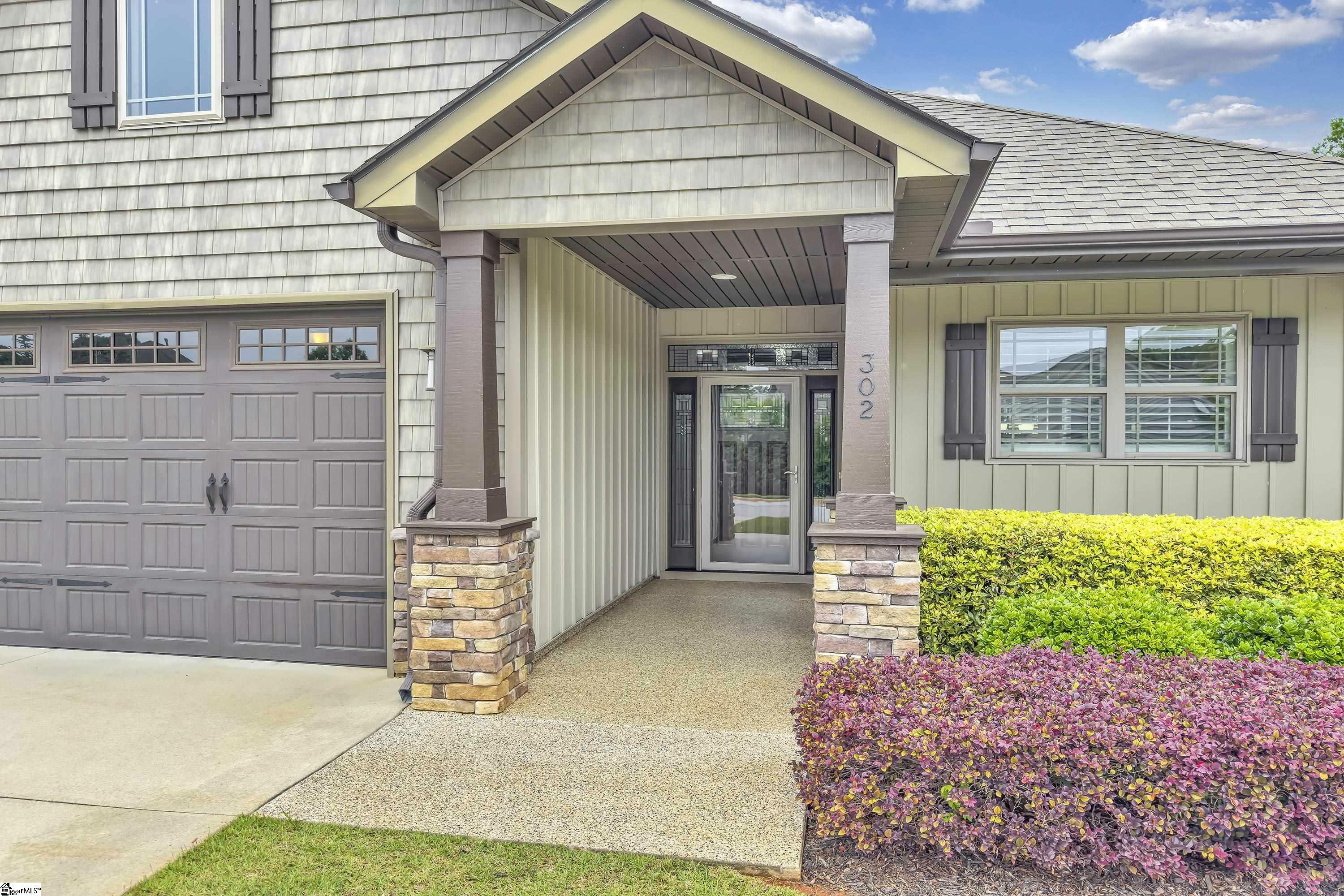 Property Photo: 302 Owasso Drive SC 29615