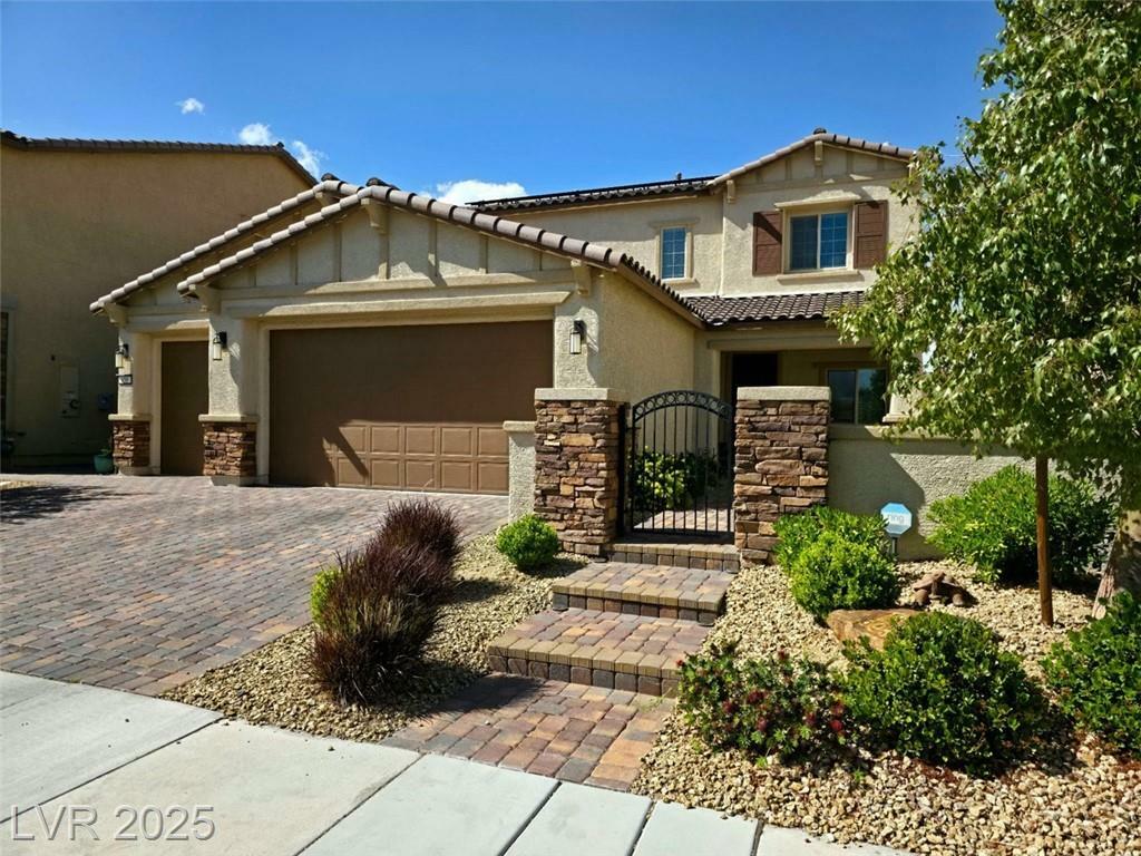 Property Photo:  458 Lost Horizon Avenue  NV 89002 