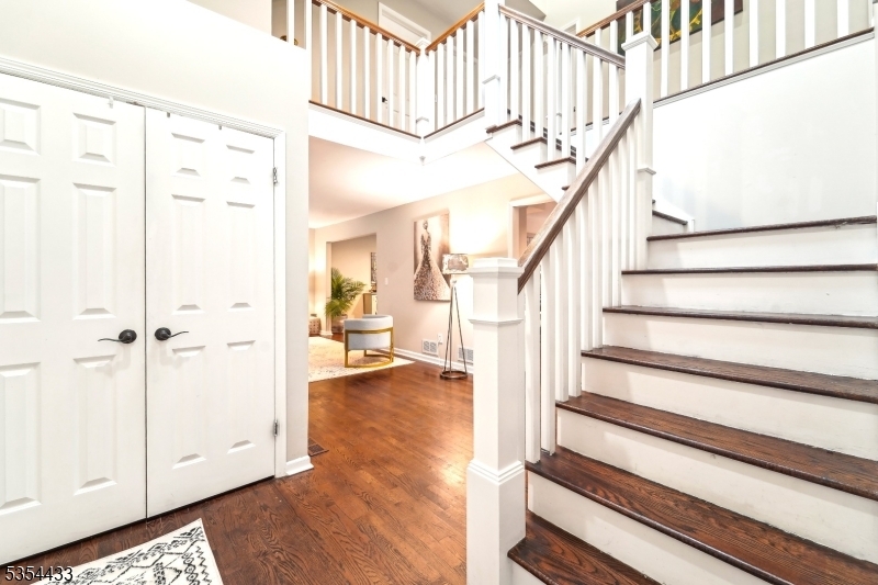Property Photo: 19 Black Birch Dr NJ 07869