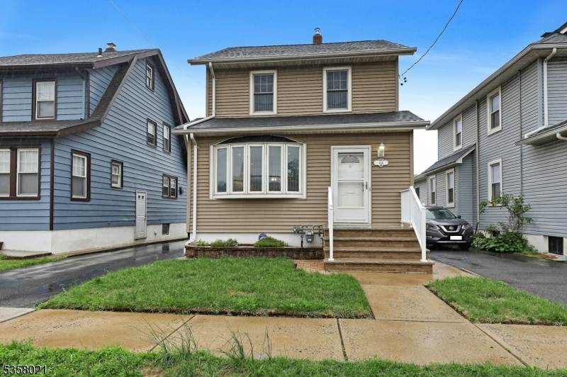 Property Photo: 424 Rutherford Ave NJ 07071