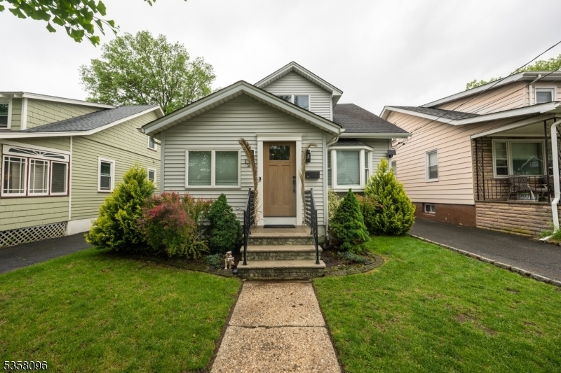 Property Photo: 123 Grant Ave NJ 07110
