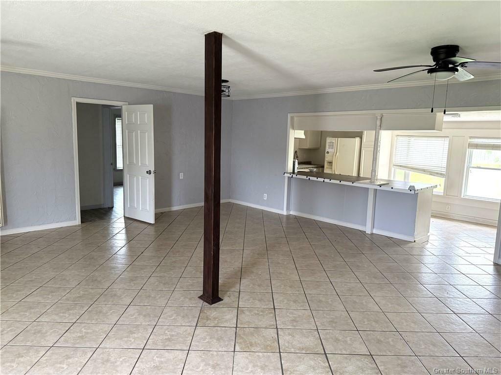 Property Photo: 4104 Auburn Street LA 70607