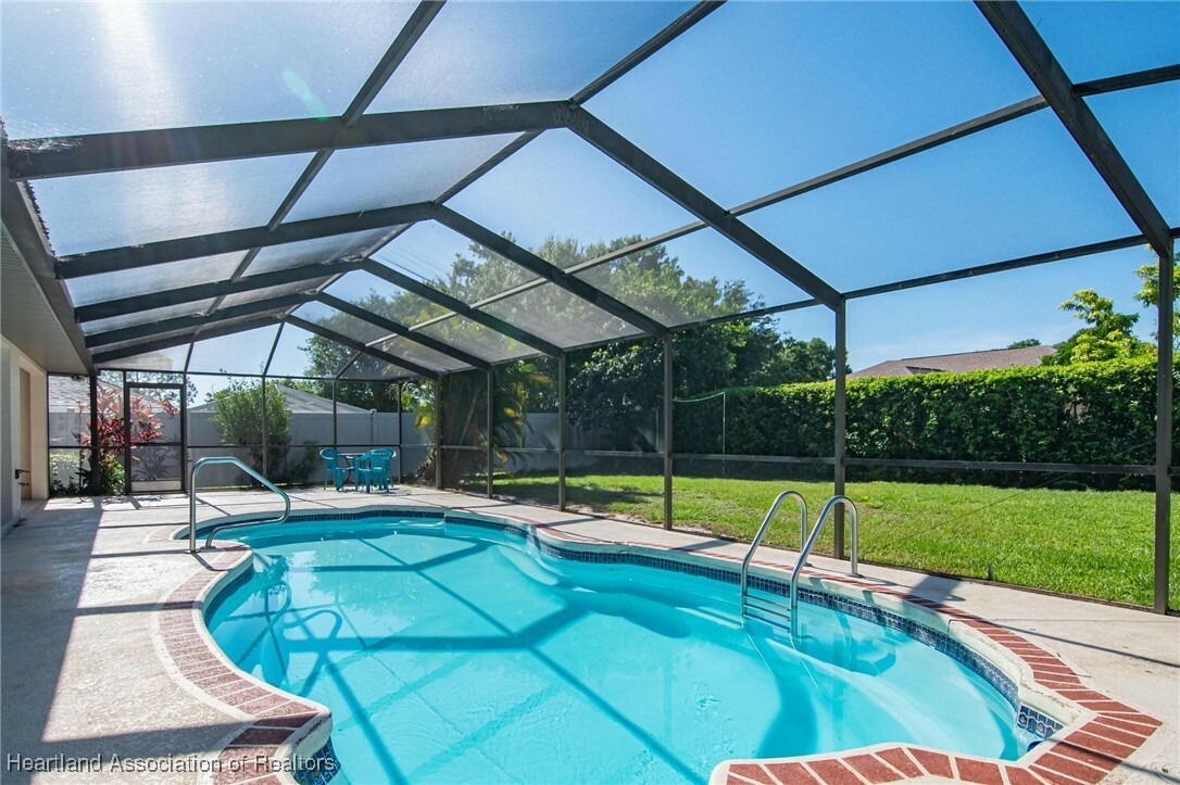 Property Photo: 2225 Jackson Drive FL 33870