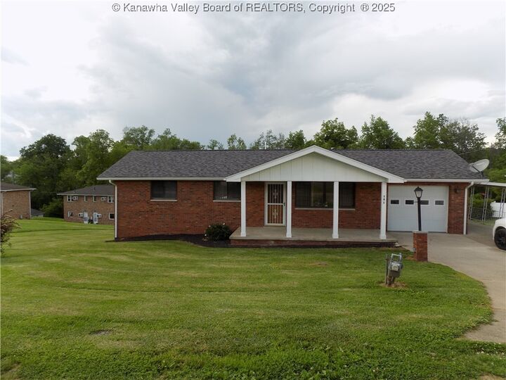 101 Ebony Drive  Cross Lanes WV 25313 photo