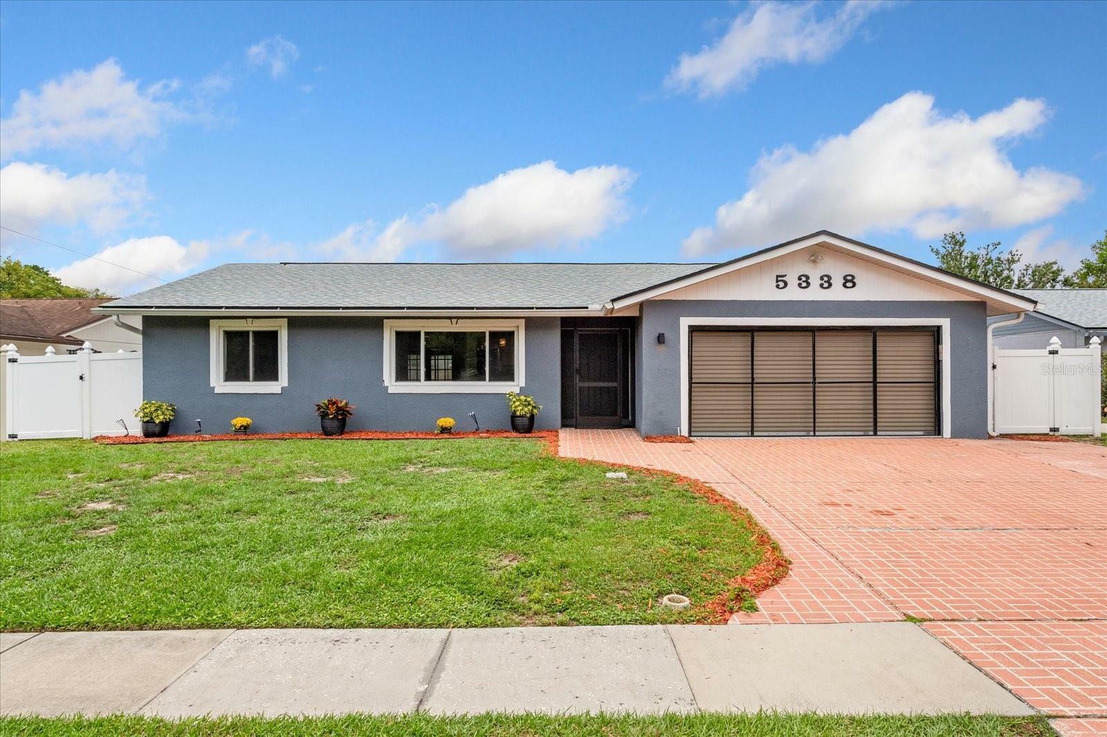 Property Photo: 5338 Tangerine Avenue FL 32792