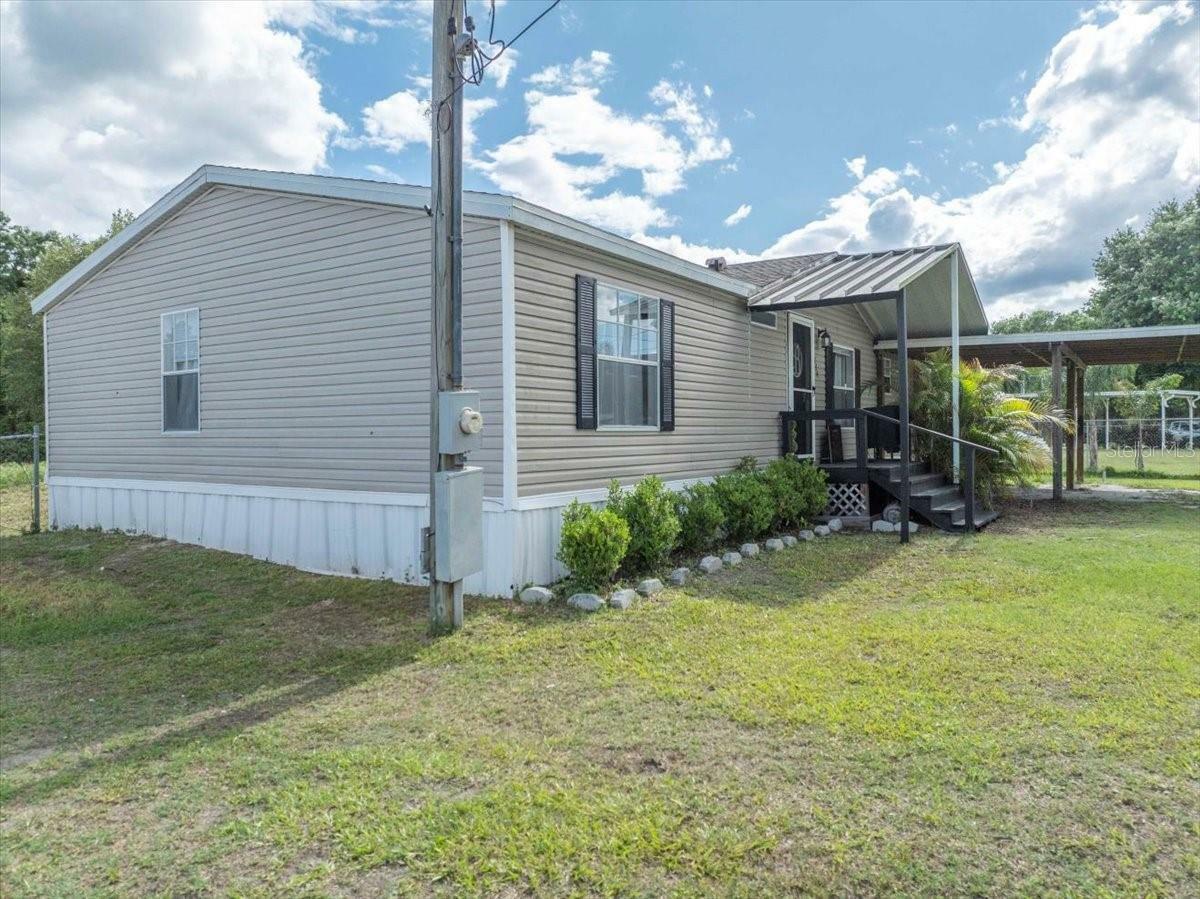 Property Photo: 5339 Meadow Grove Trail FL 33810