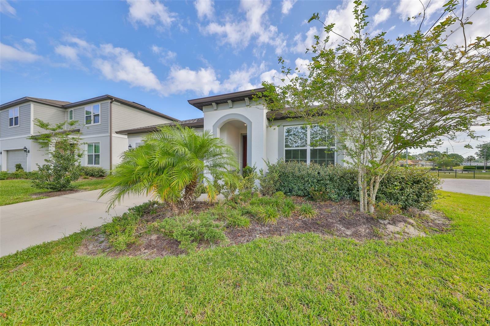 Property Photo: 36959 Highland Meadows Court FL 33542