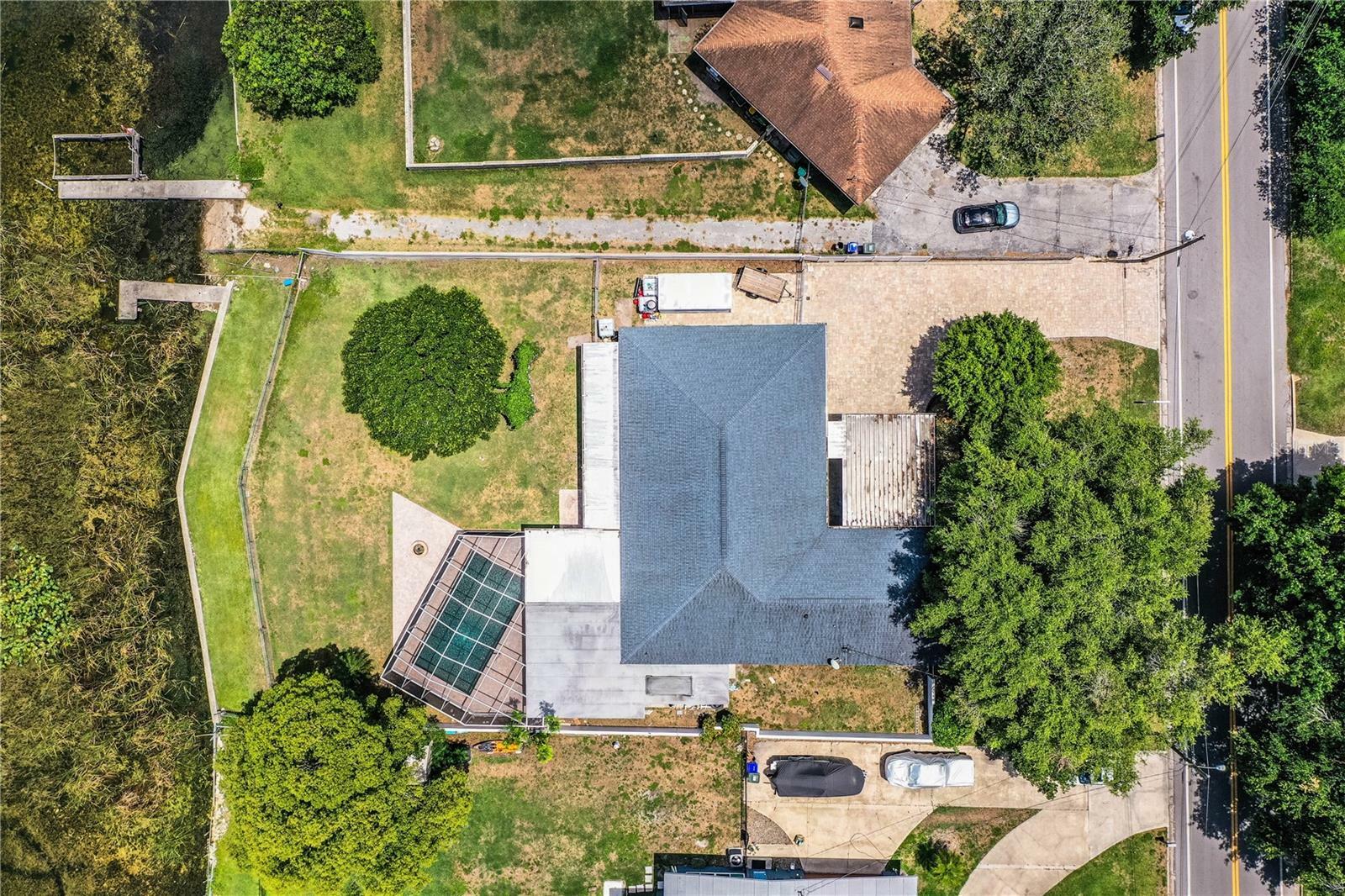 Property Photo: 1328 Edgewater Beach Drive FL 33805