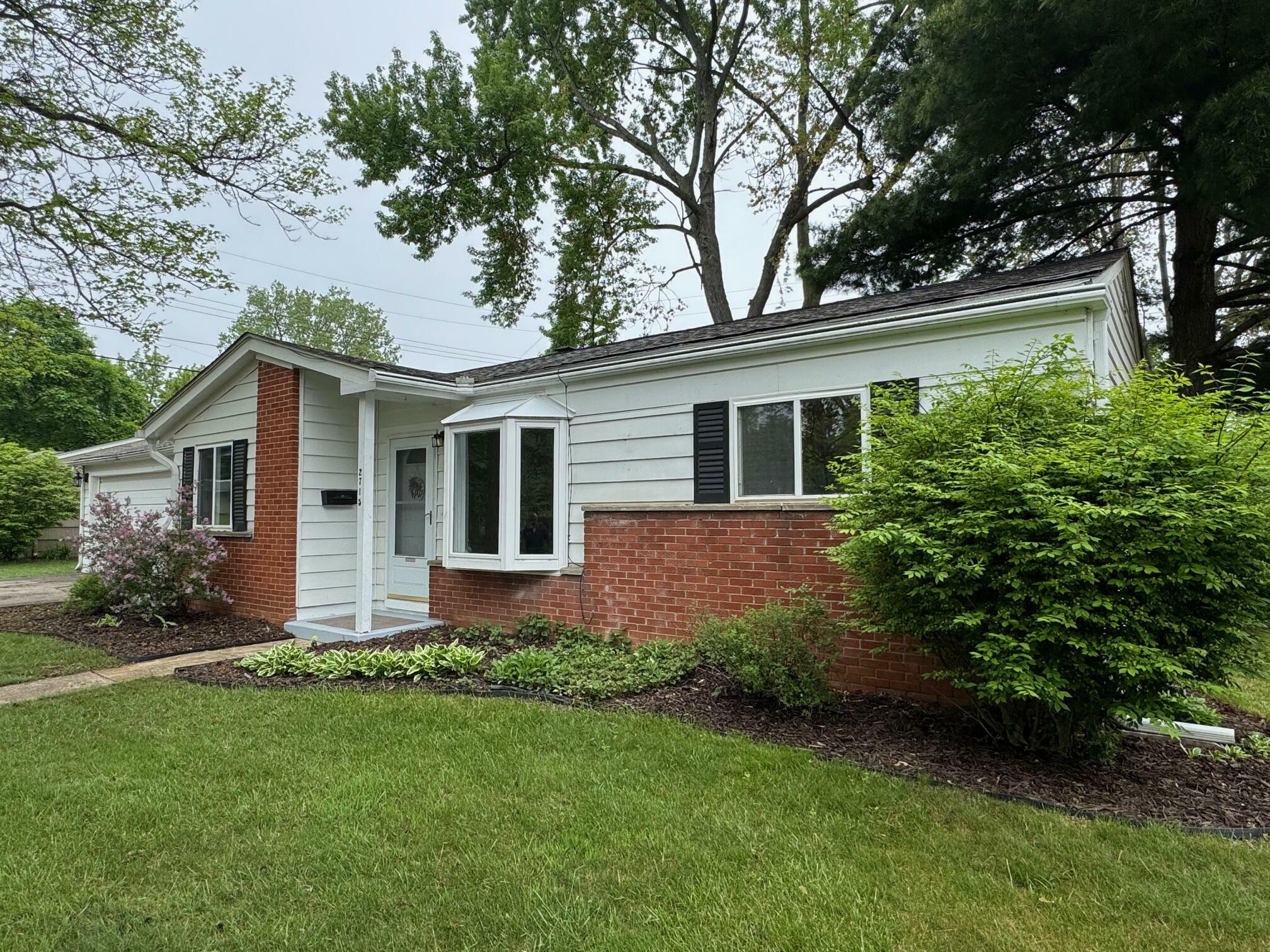 2715 Beacon Hill Street  Ann Arbor MI 48104 photo