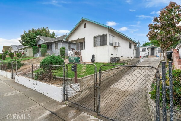 Property Photo: 715 S Record Avenue CA 90023