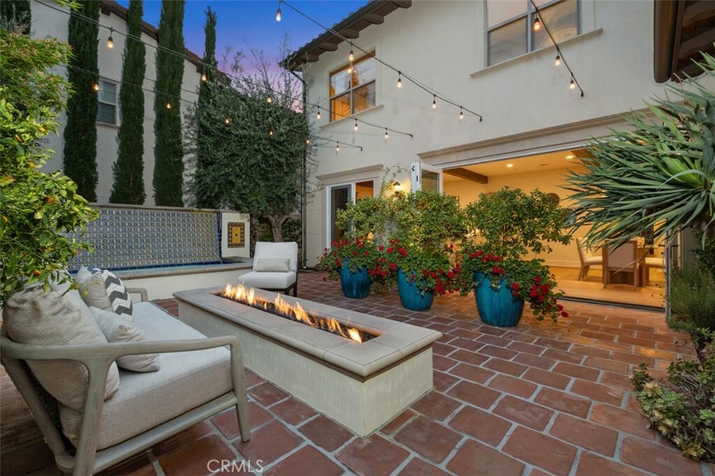 Property Photo: 64 Clifford CA 92618