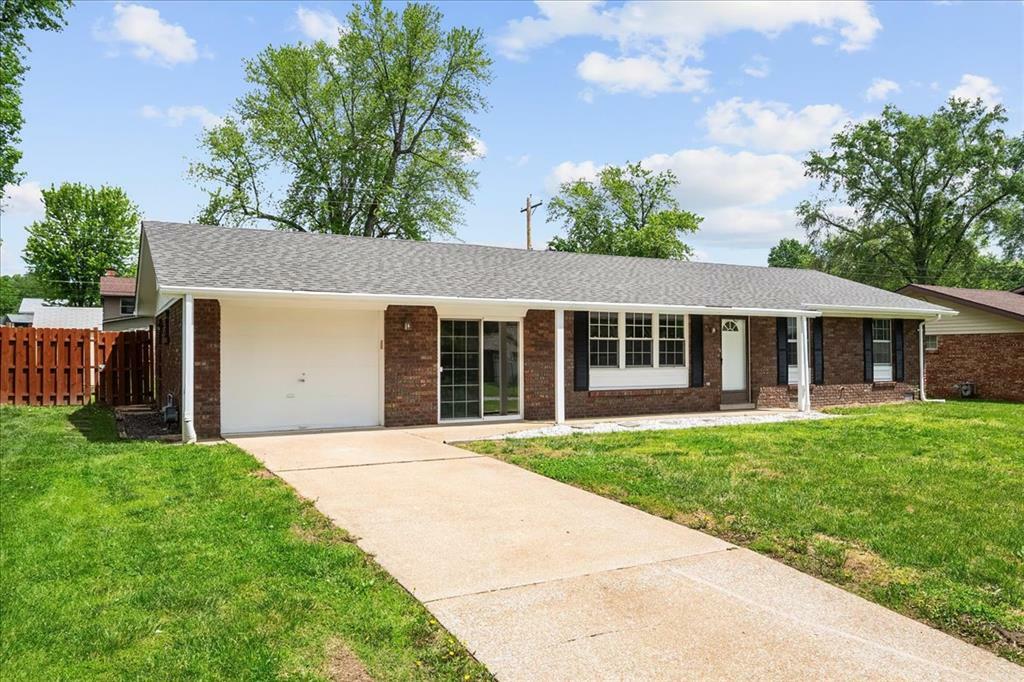 Property Photo: 208 Aaron Drive IL 62220
