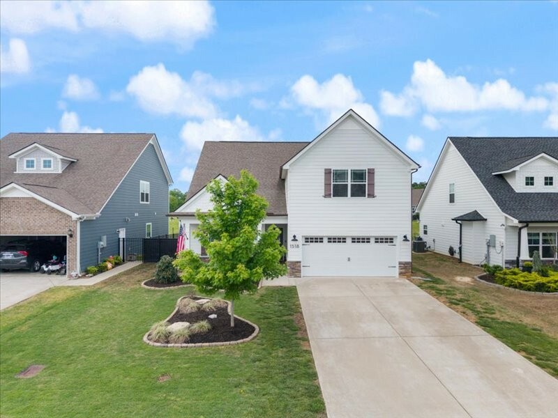 Property Photo: 1518 Allwood Ave TN 37128