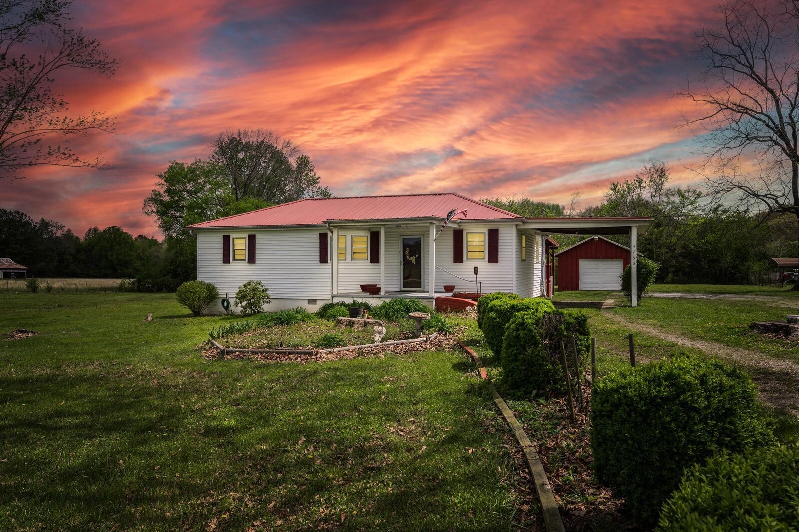 Property Photo:  4756 Old Tullahoma Rd  TN 37398 