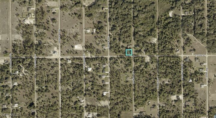 Property Photo:  3207 E 15th Street  FL 33972 