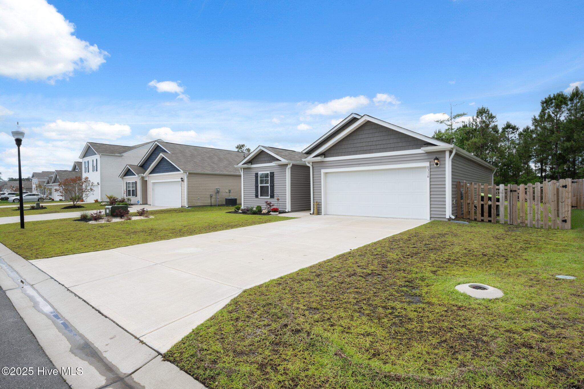 Property Photo: 8316 E Highcroft Drive NE NC 28451