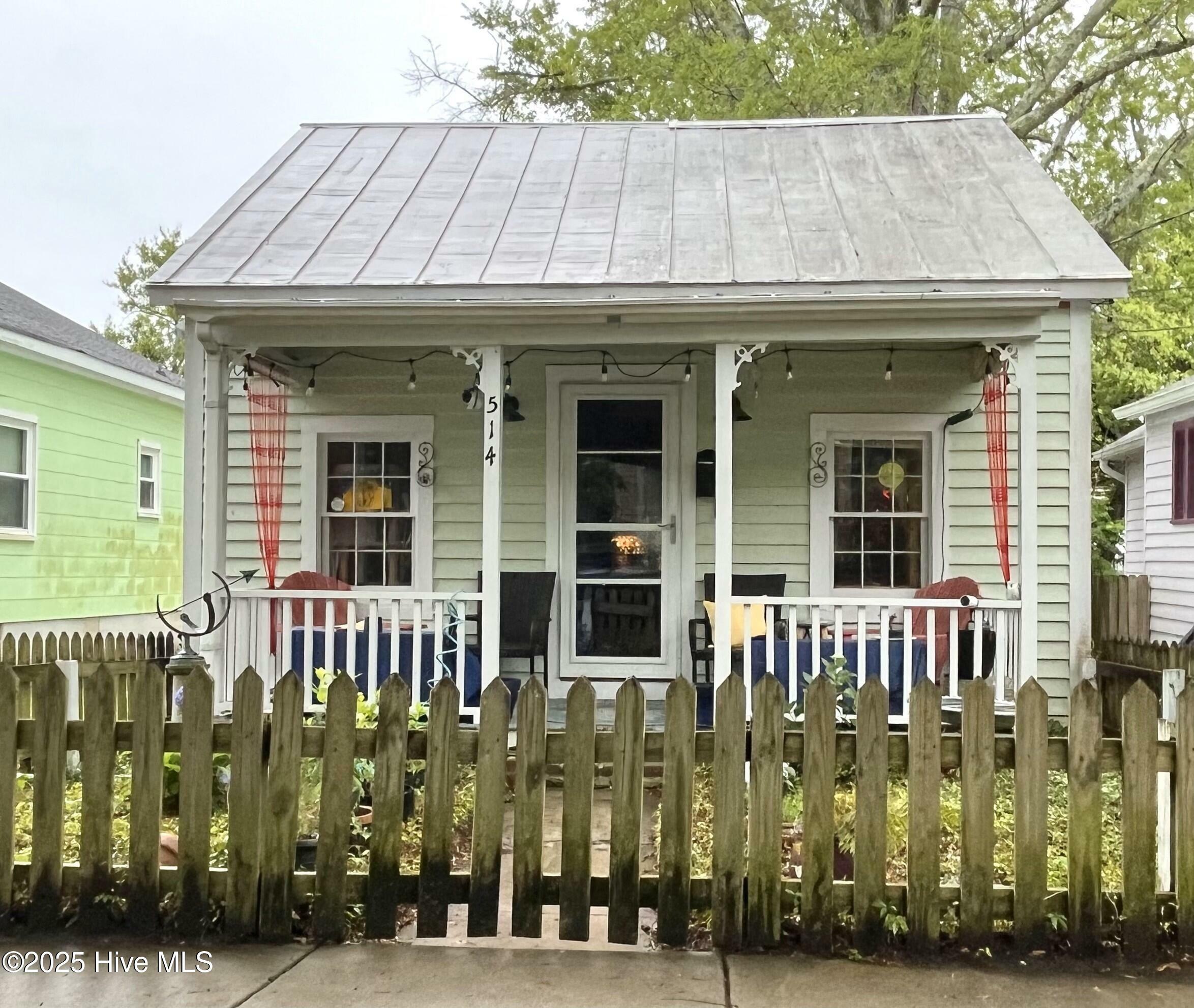 Property Photo: 514 S 6th Street NC 28401
