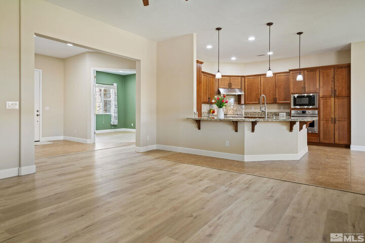 Property Photo:  385 Horizon Ridge Road  NV 89441 