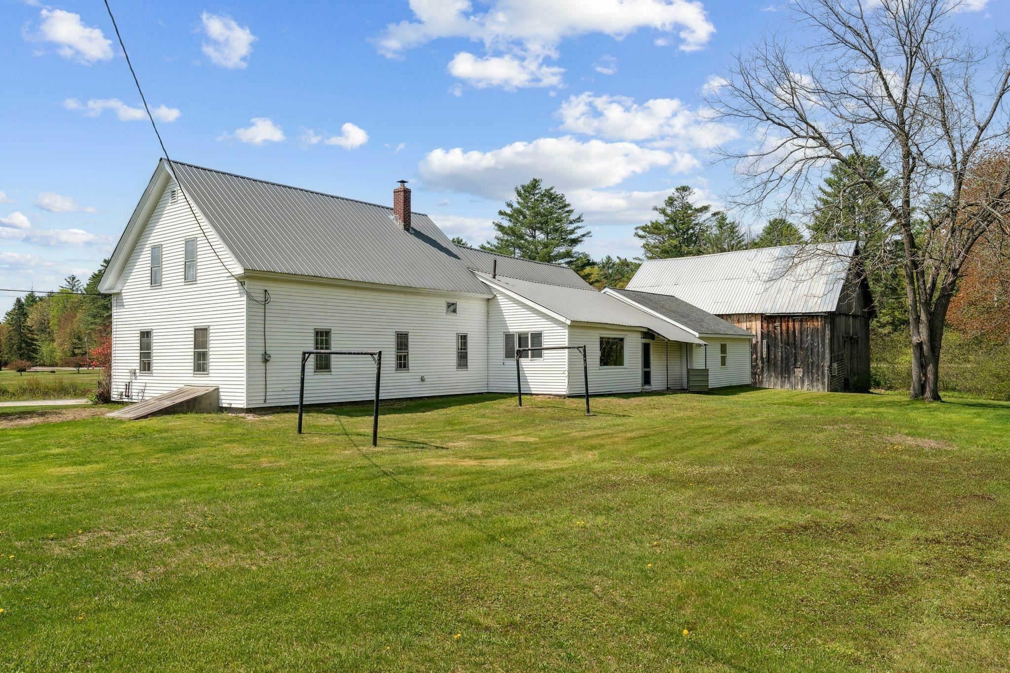 Property Photo: 491 Brook Road NH 03752