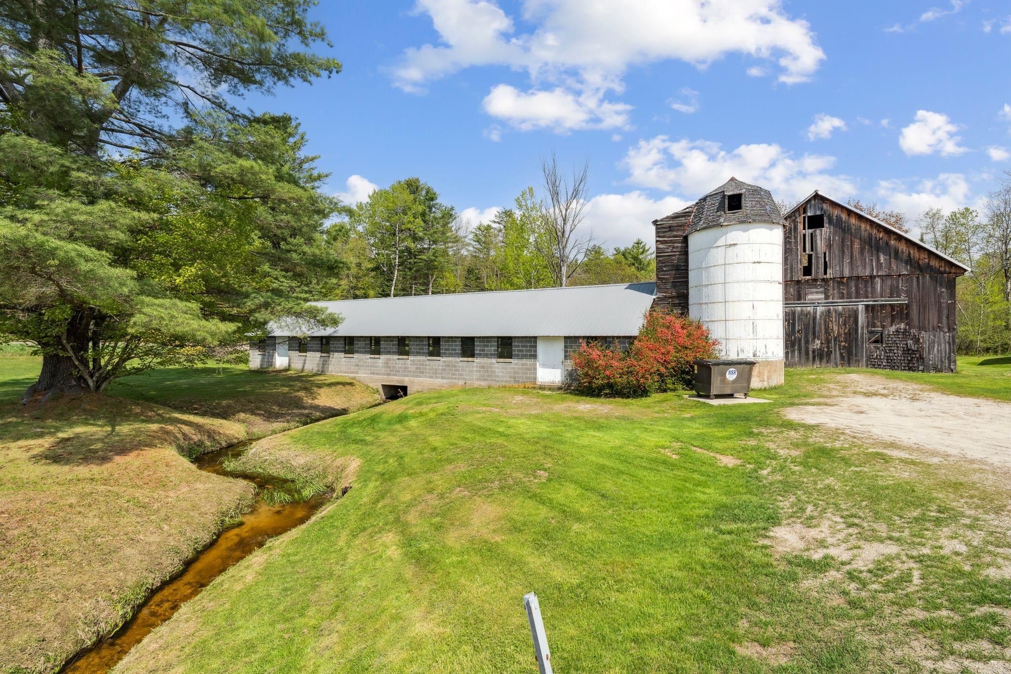 Property Photo: 491 Brook Road NH 03752