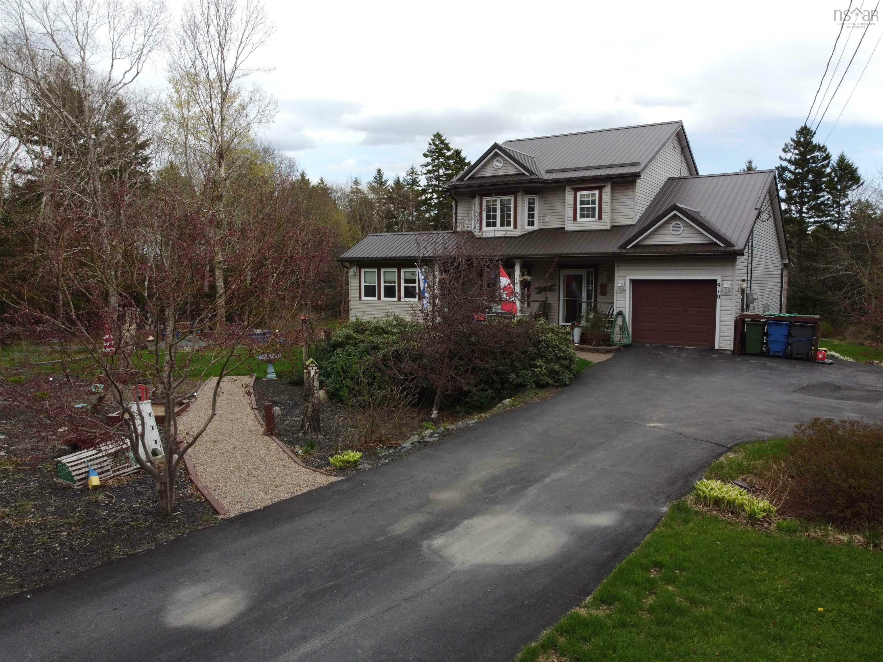 Property Photo: 919 White Hills Run NS B4B 1V6