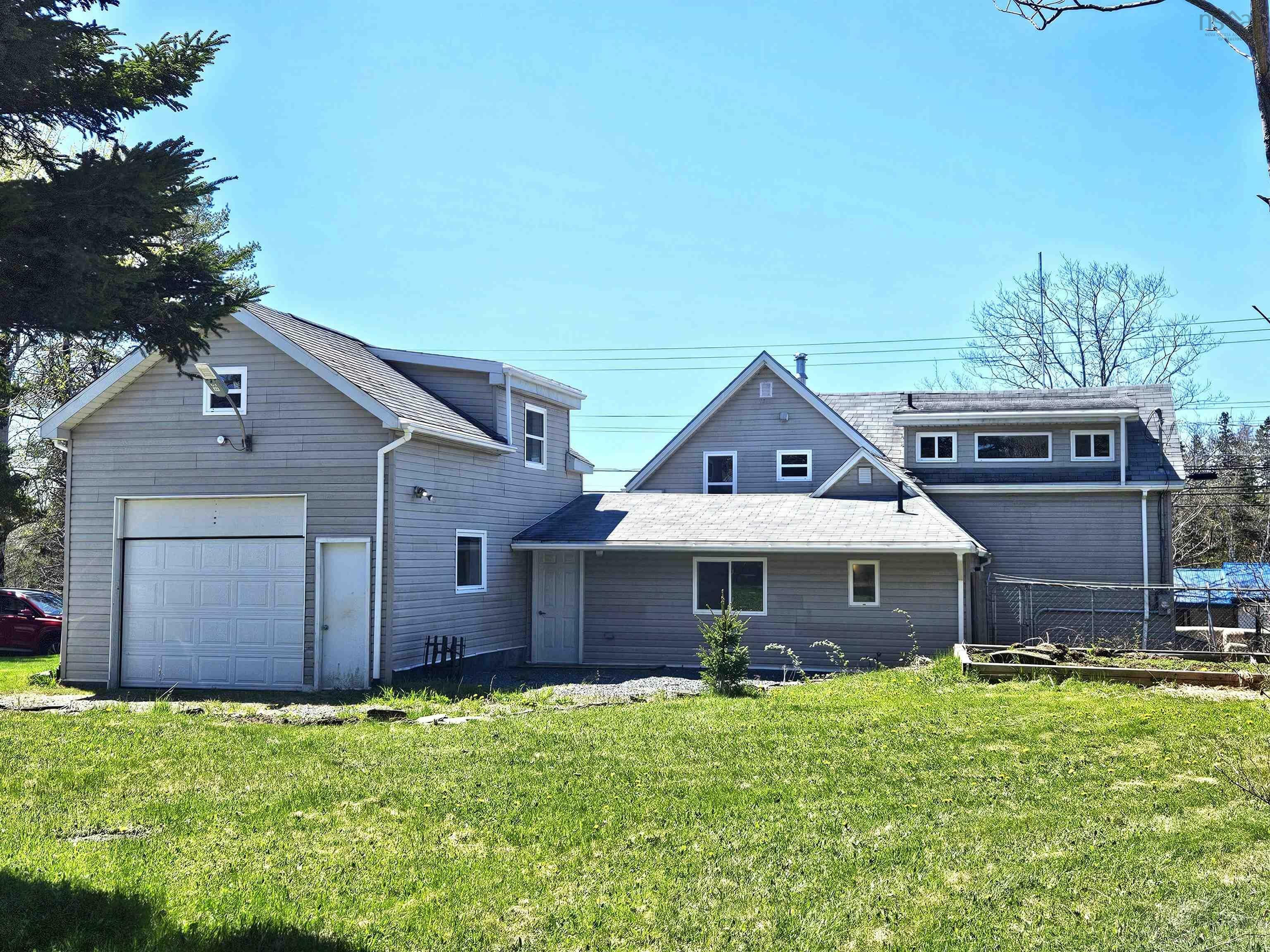 8577 Highway 7  Musquodoboit Harbour NS B0J 2L0 photo