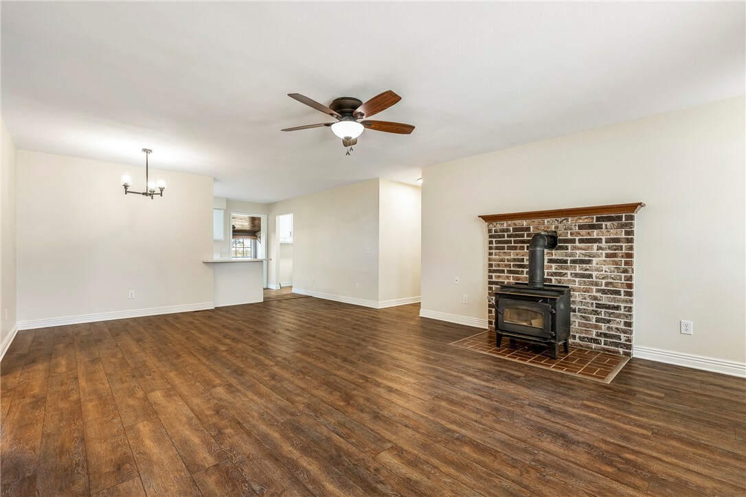 Property Photo: 655 Bloomfield Street AR 72734
