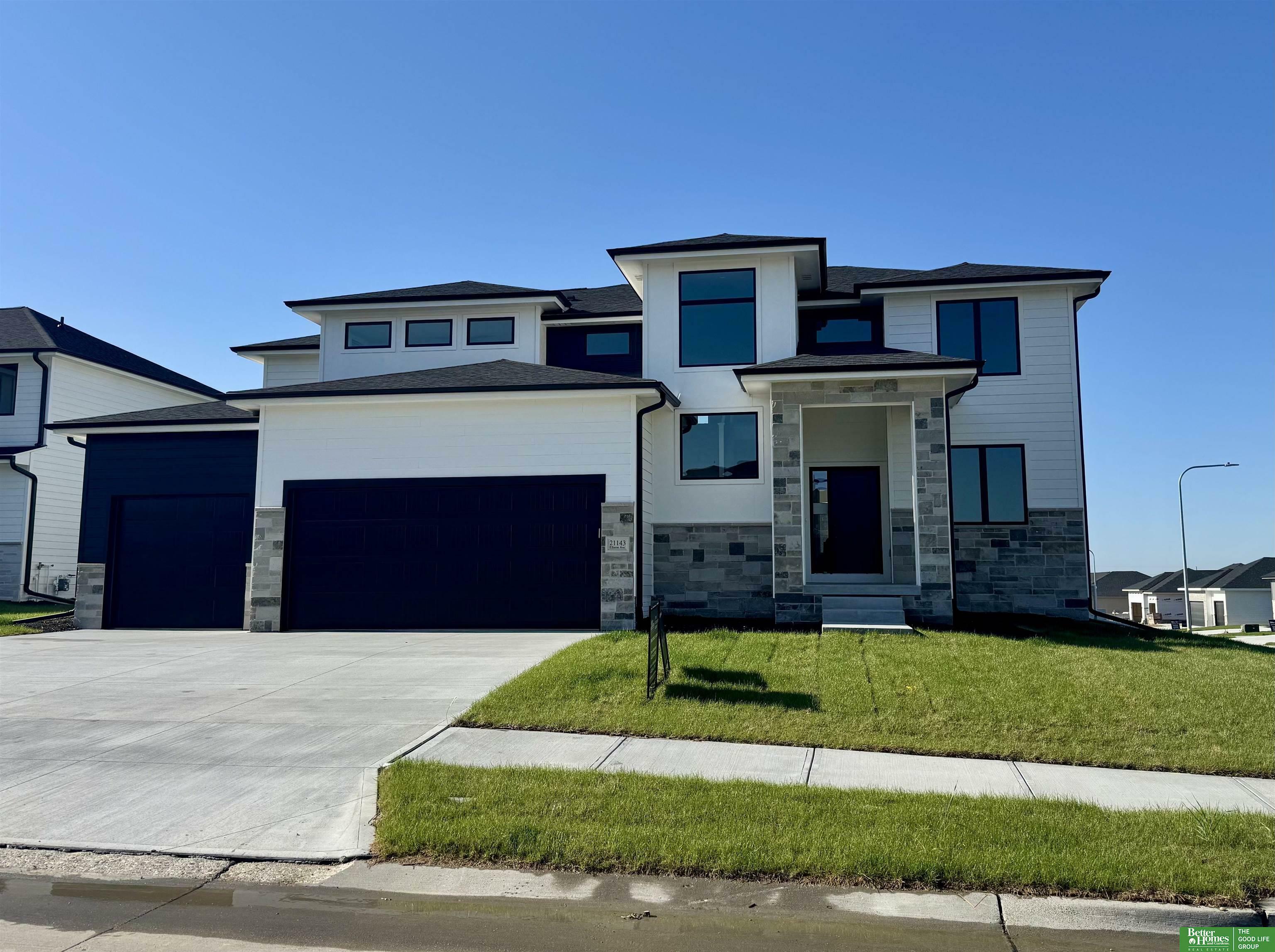 21143 Ellison Avenue  Elkhorn NE 68022 photo