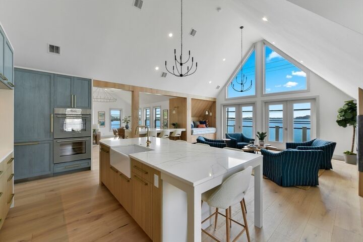 Property Photo:  87 Dorchester St  MA 02171 